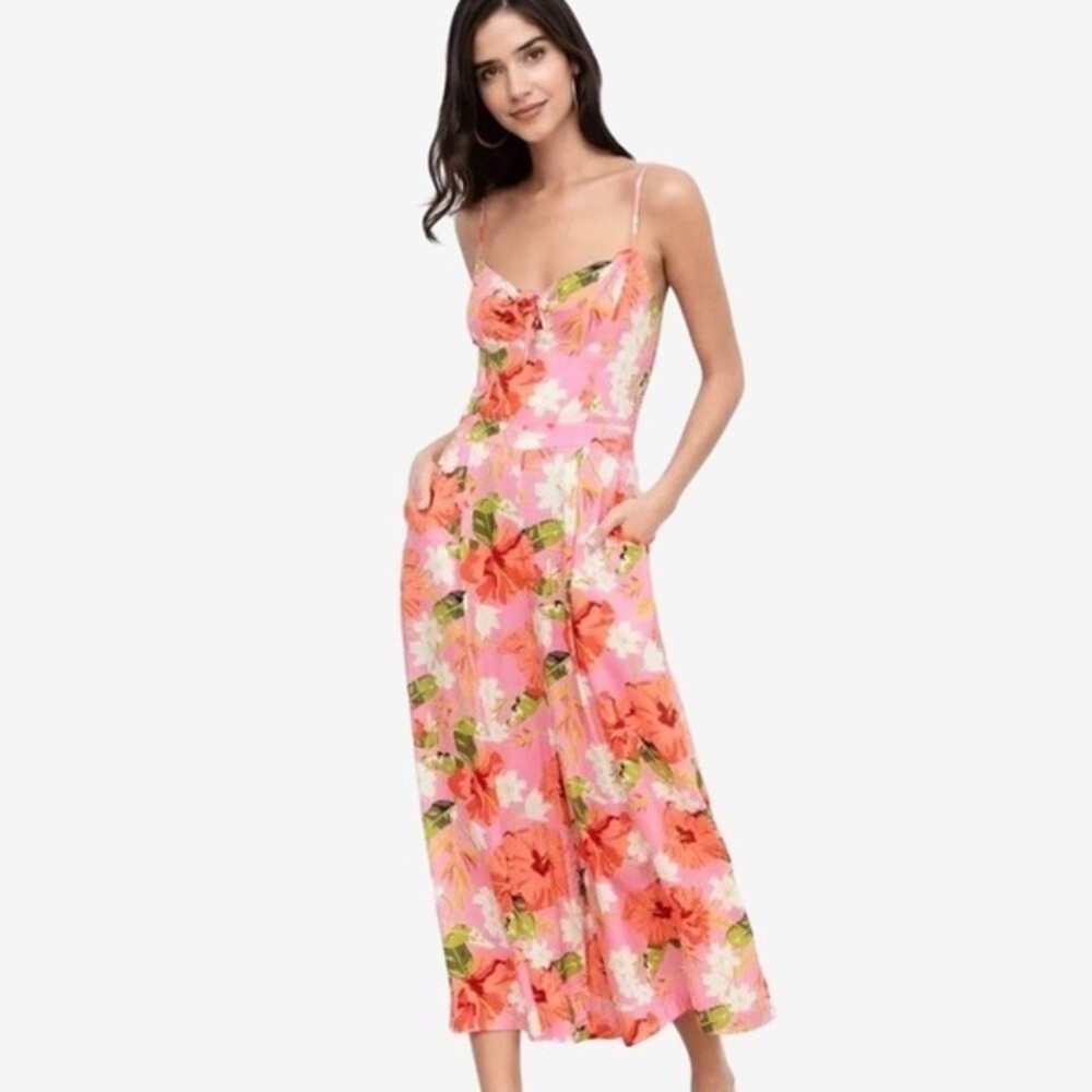 Yumi Kim Pretty Chic Jumpsuit Size 8 Mai Tai Pink Floral Resort Vacation Flowy - Picture 3 of 12